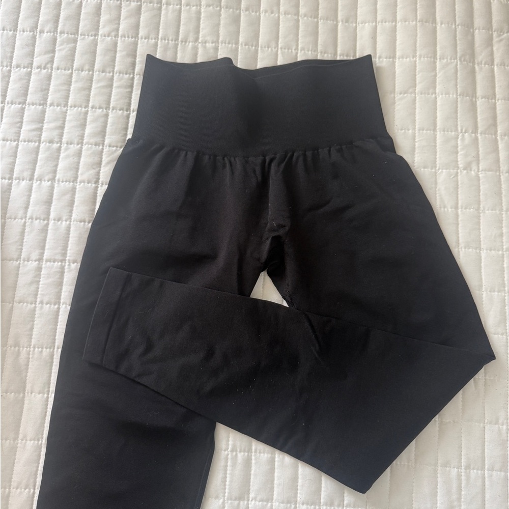 NVGTN Leggings